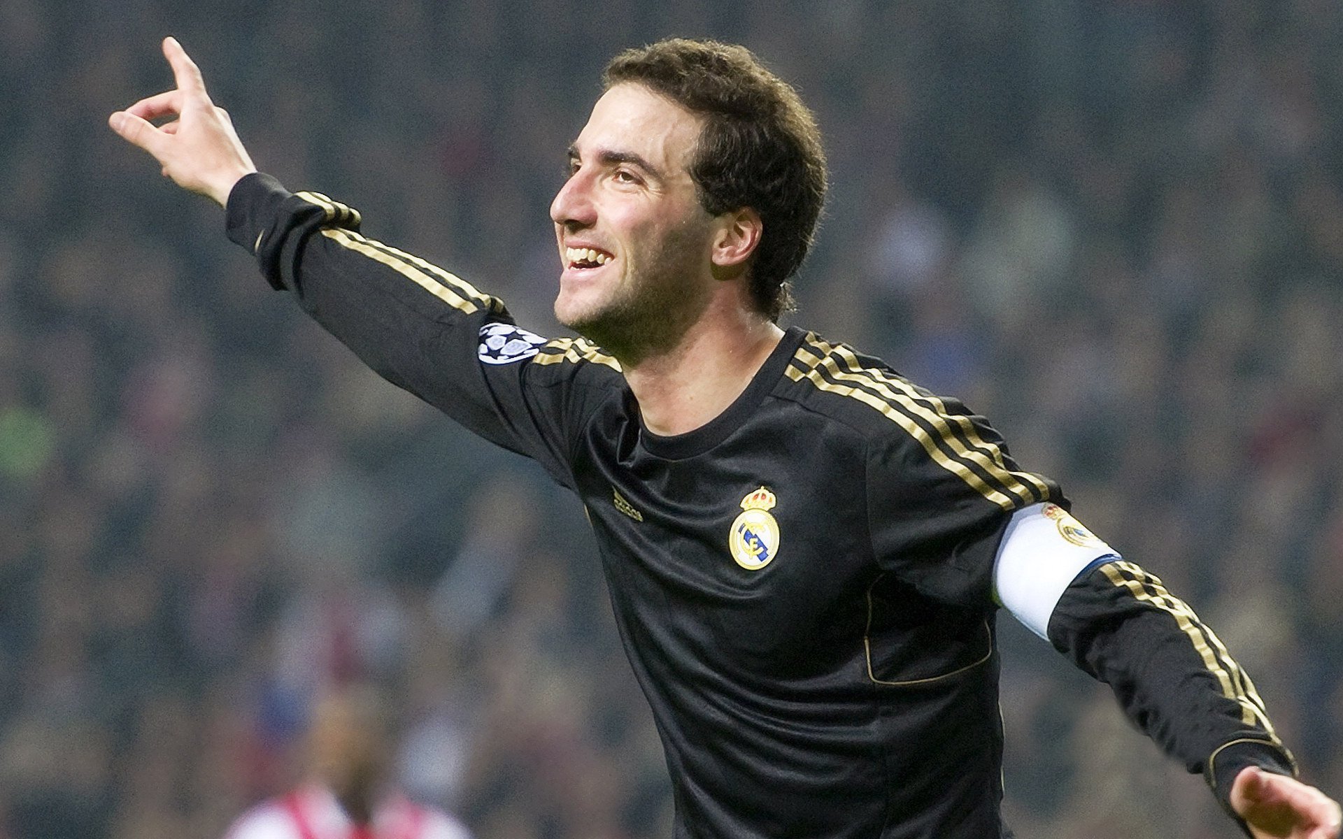 美洲杯英雄集结：明星拼搏，精彩纷呈，美洲杯角色